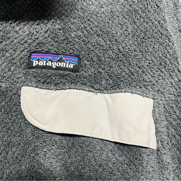 Patagonia Green and Cream Women's Sweater - Picture 7 of 8